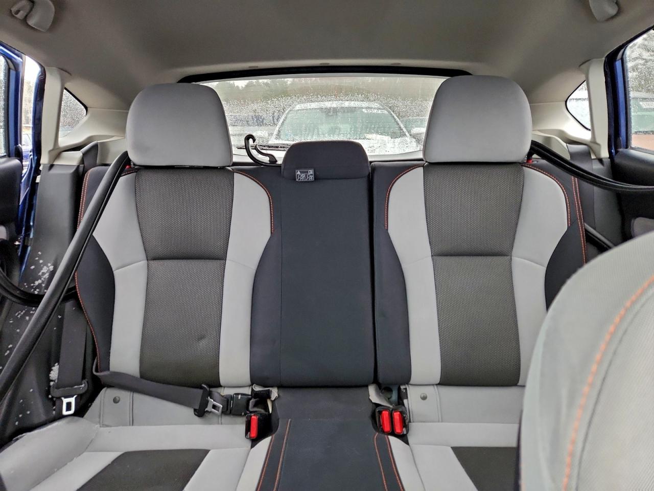 Subaru Crosstrek Premium Image 10