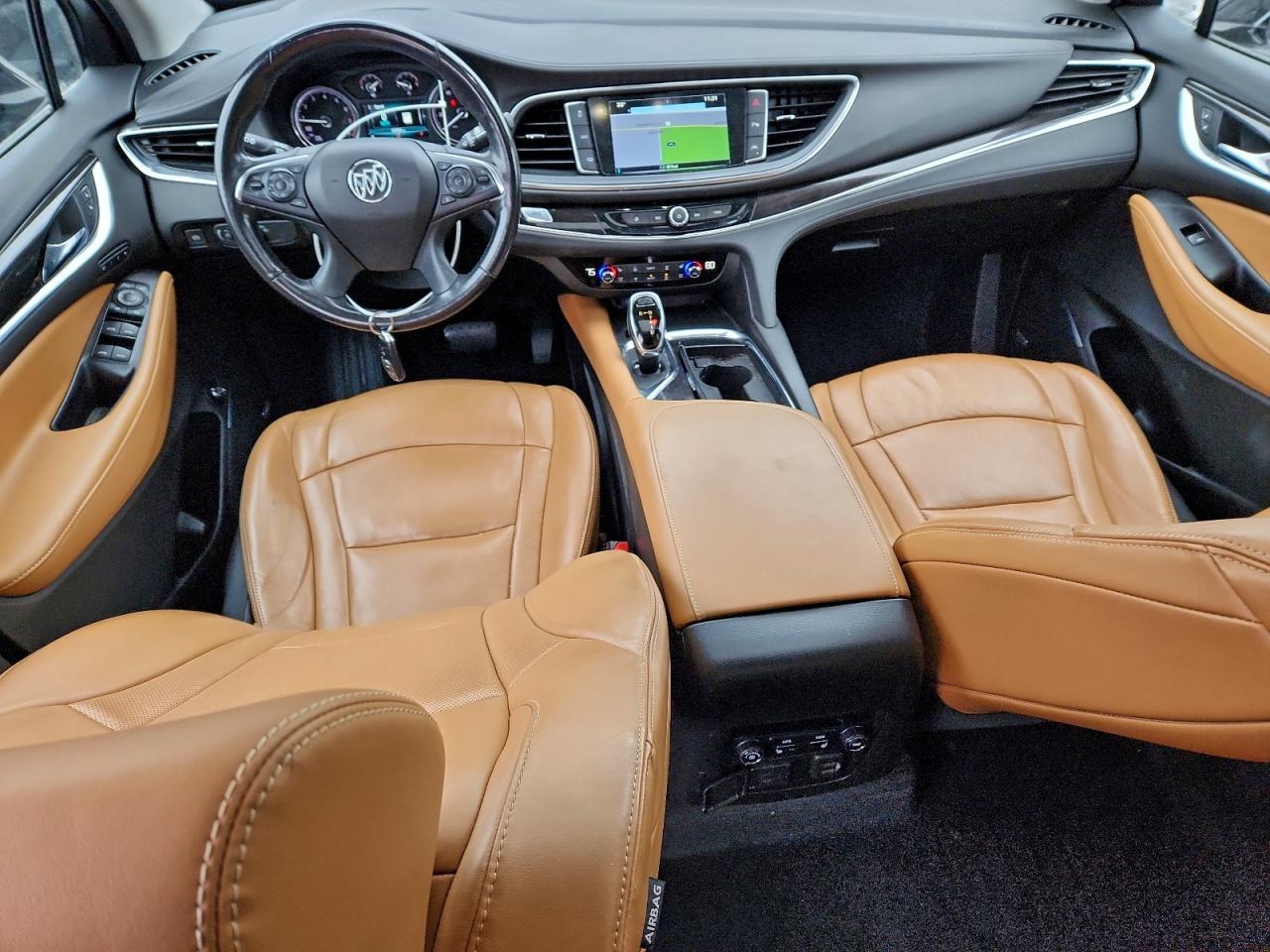 Buick Enclave Premium Image 9