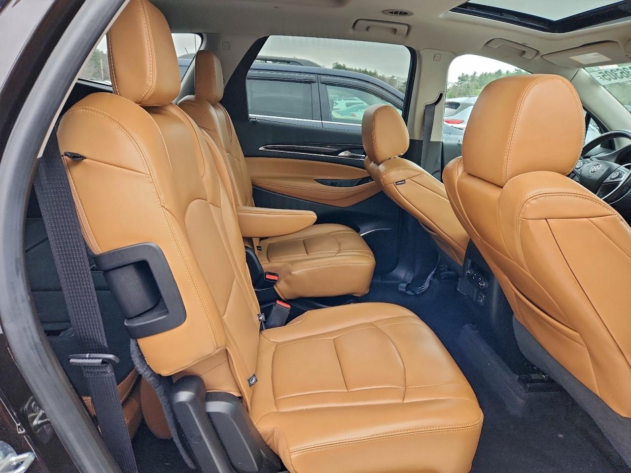 Buick Enclave Premium Image 11