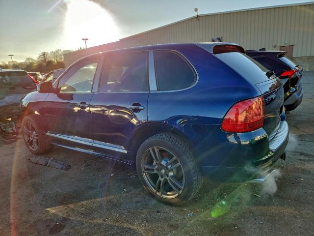 Porsche Cayenne S Image 4