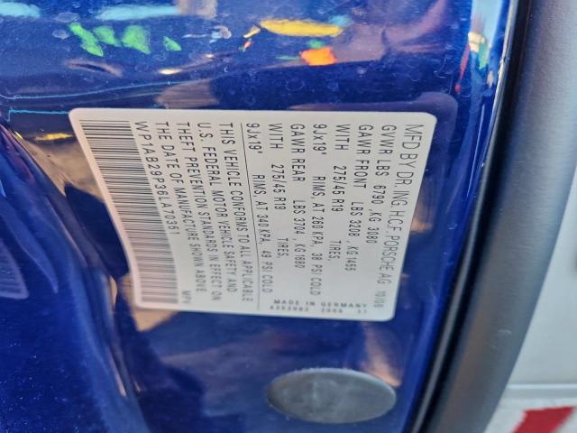 Porsche Cayenne S Image 10