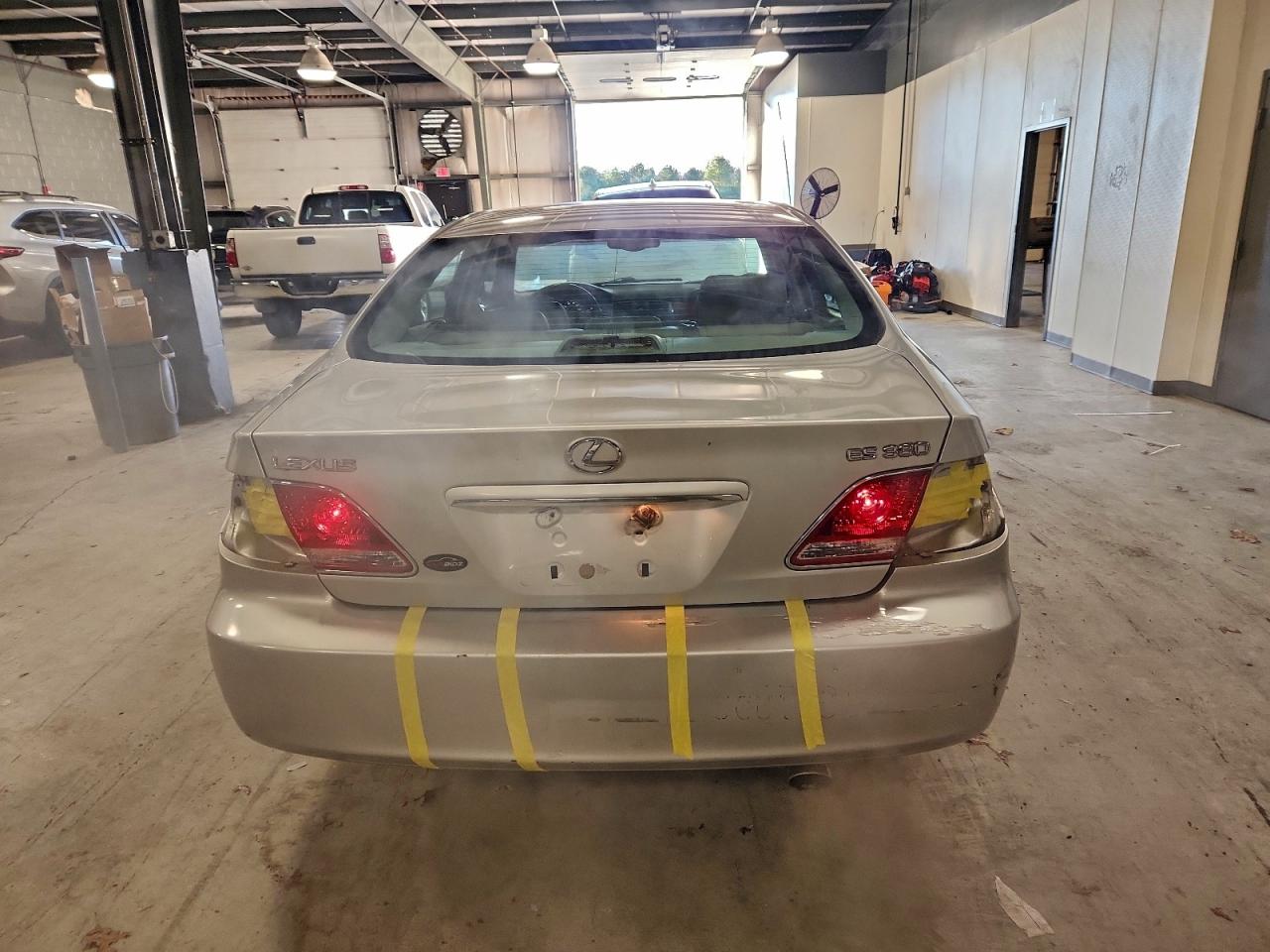 Lexus Es 330 Image 8