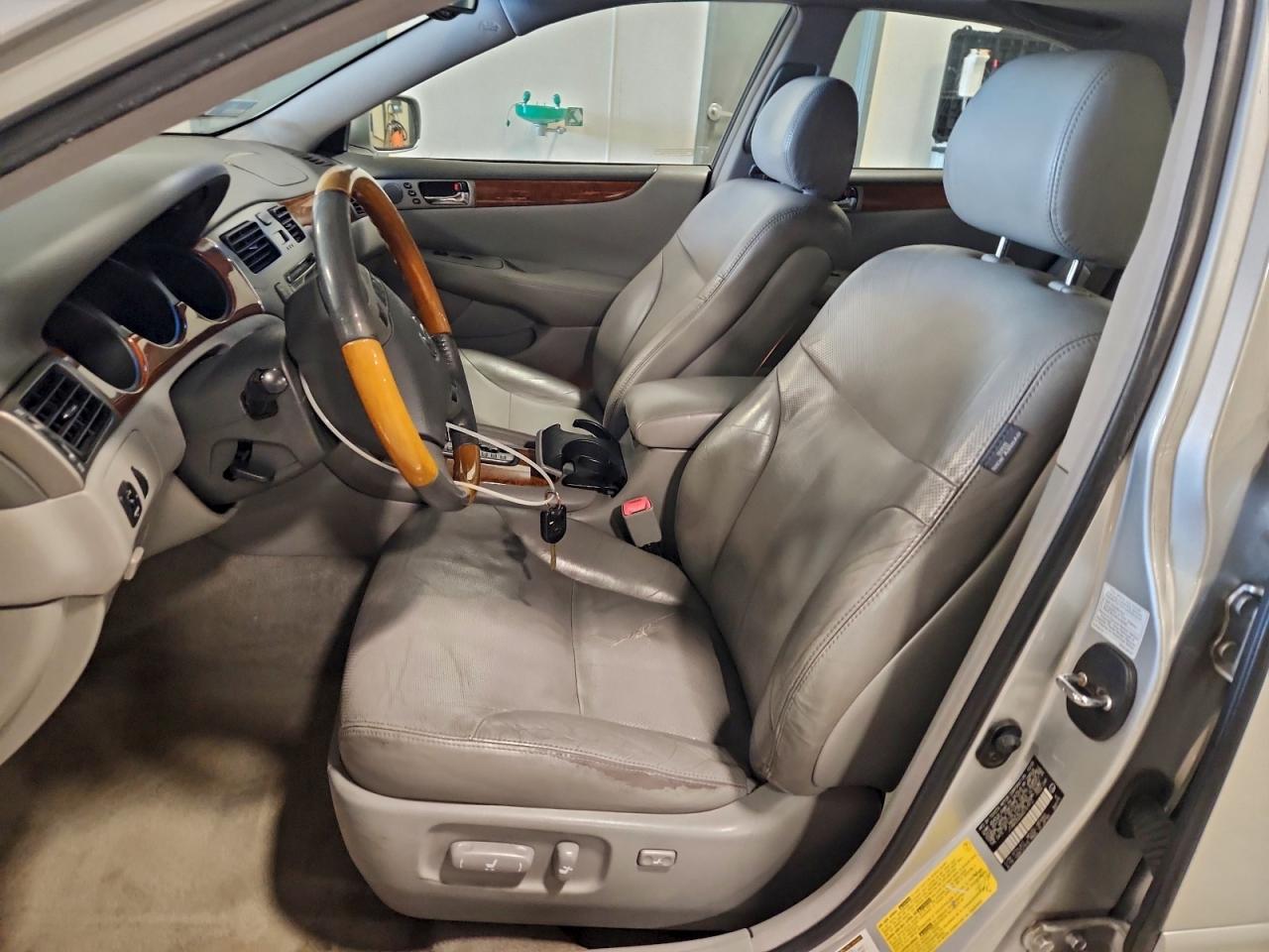 Lexus Es 330 Image 4