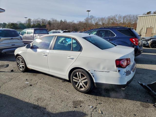 Volkswagen Jetta S Image 2