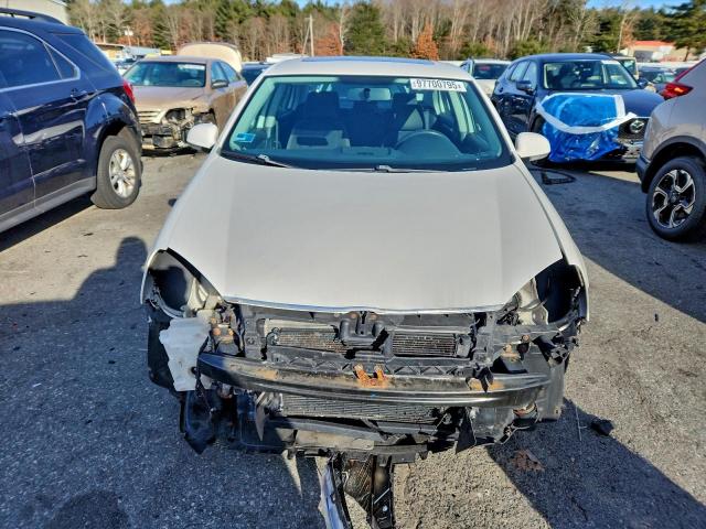 Volkswagen Jetta S Image 11