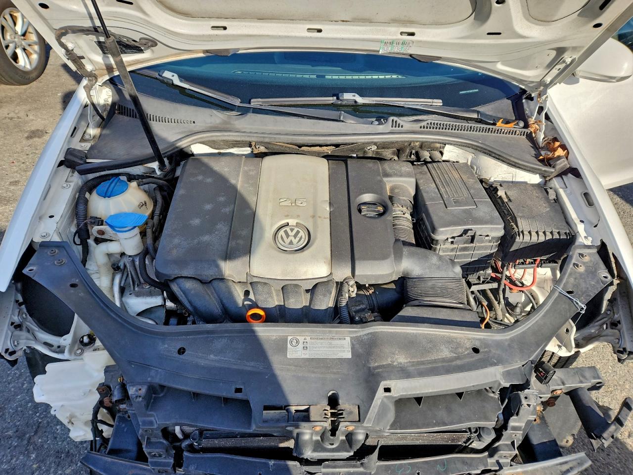 Volkswagen Jetta S Image 6