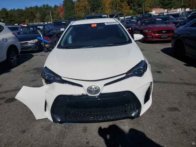 Toyota Corolla L Image 4