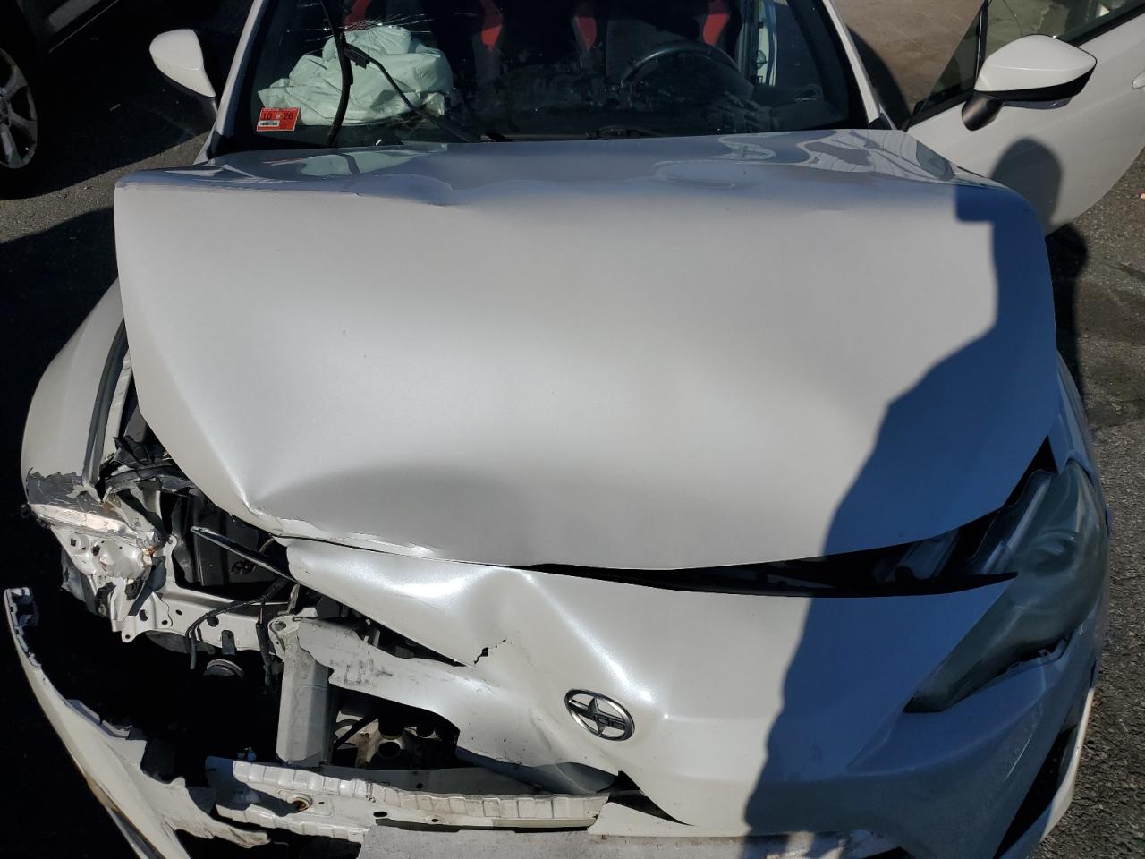 Toyota Scion Image 8