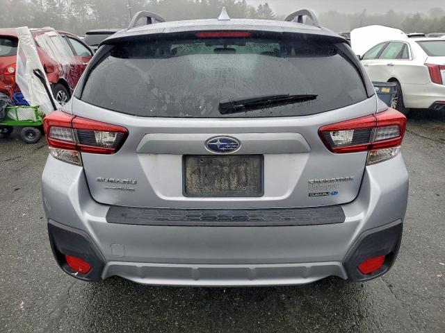 Subaru Crosstrek Premium Image 4