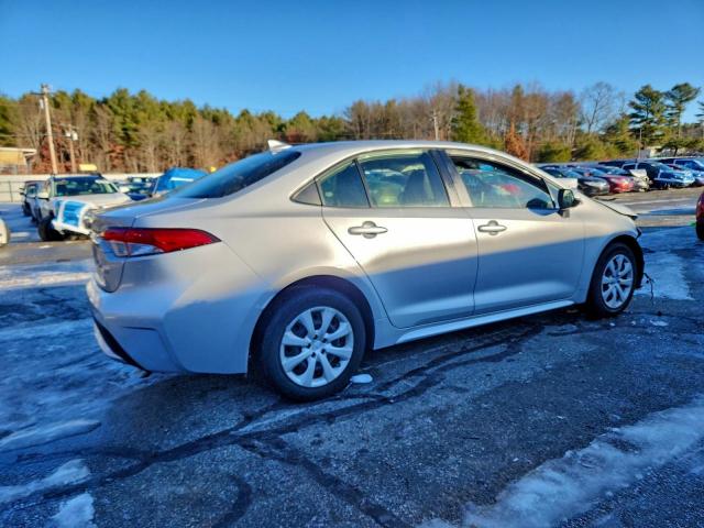 Toyota Corolla Le Image 8