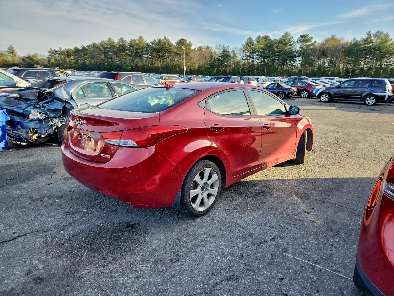 Hyundai ELANTRA Gls Image 2