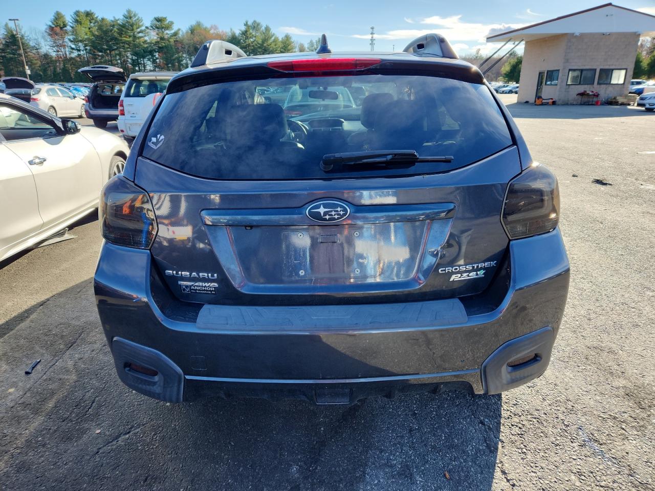 Subaru Crosstrek Limited Image 3