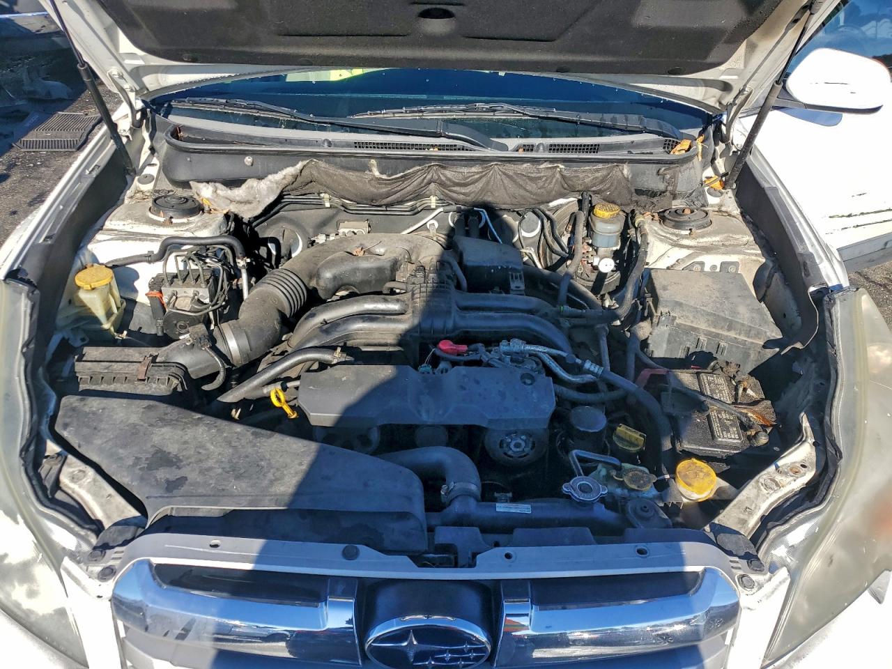 Subaru Outback 2.5i Premium Image 3