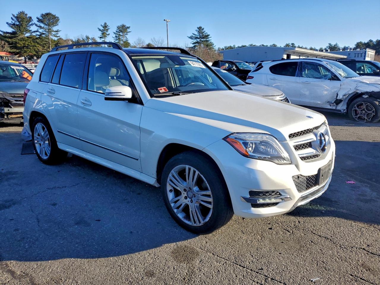 Mercedes-Benz GLK 350 4matic Image 3