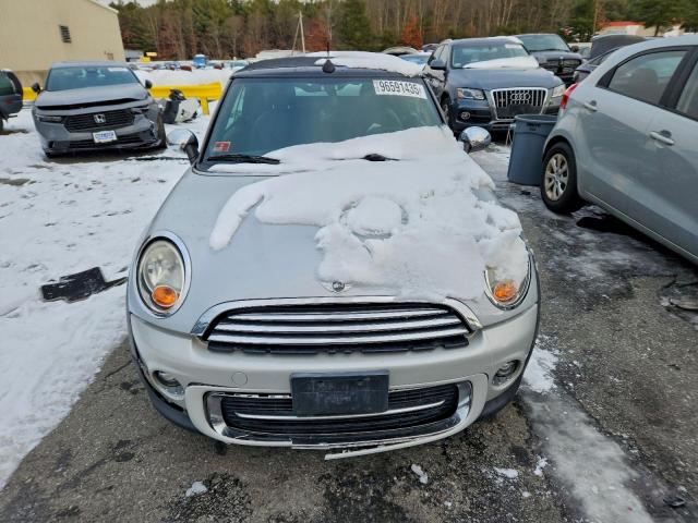 MINI Cooper Image 10