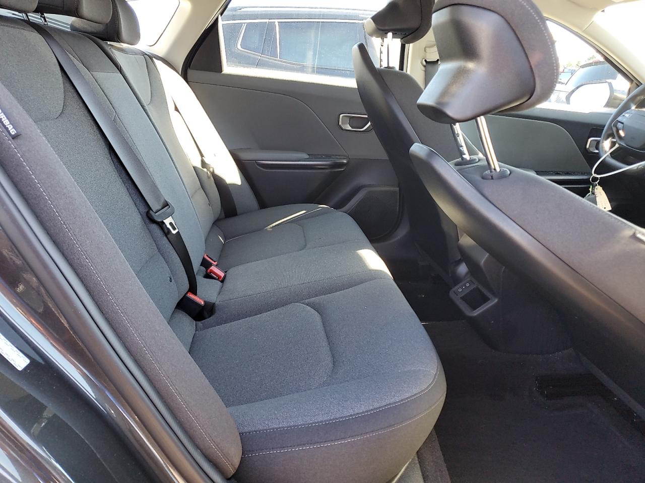 Kia K4 Lx Lx Image 11