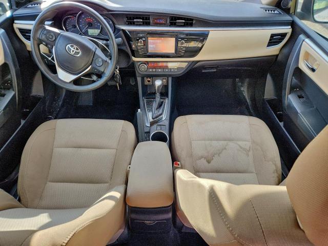 Toyota Corolla L Image 8