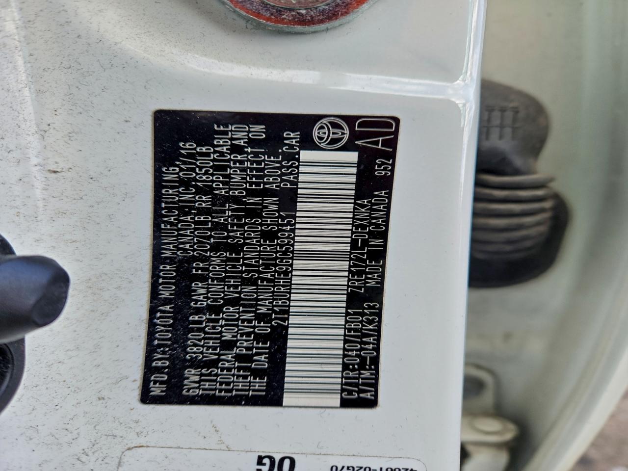 Toyota Corolla L Image 10