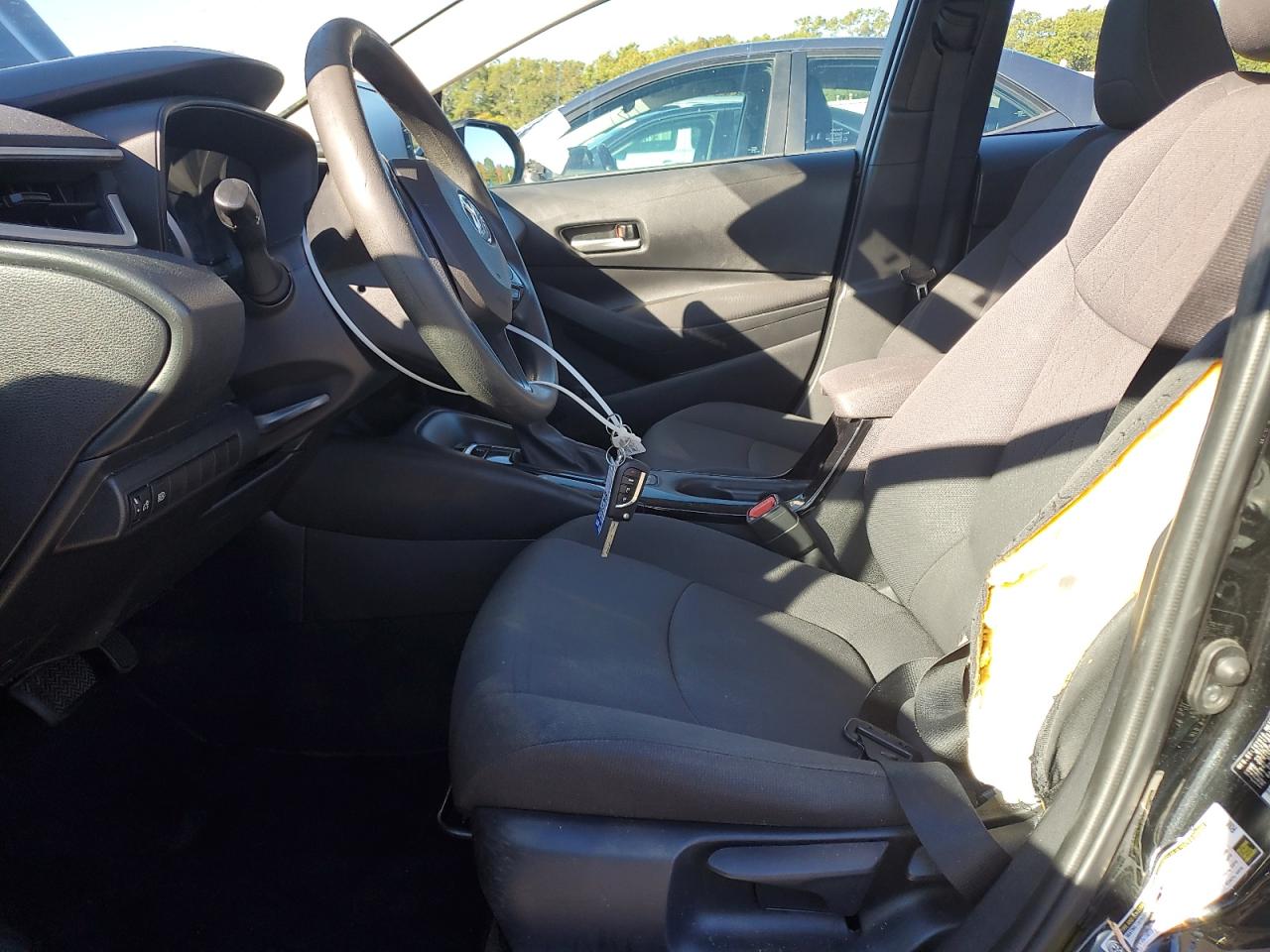 Toyota Corolla Le Image 10