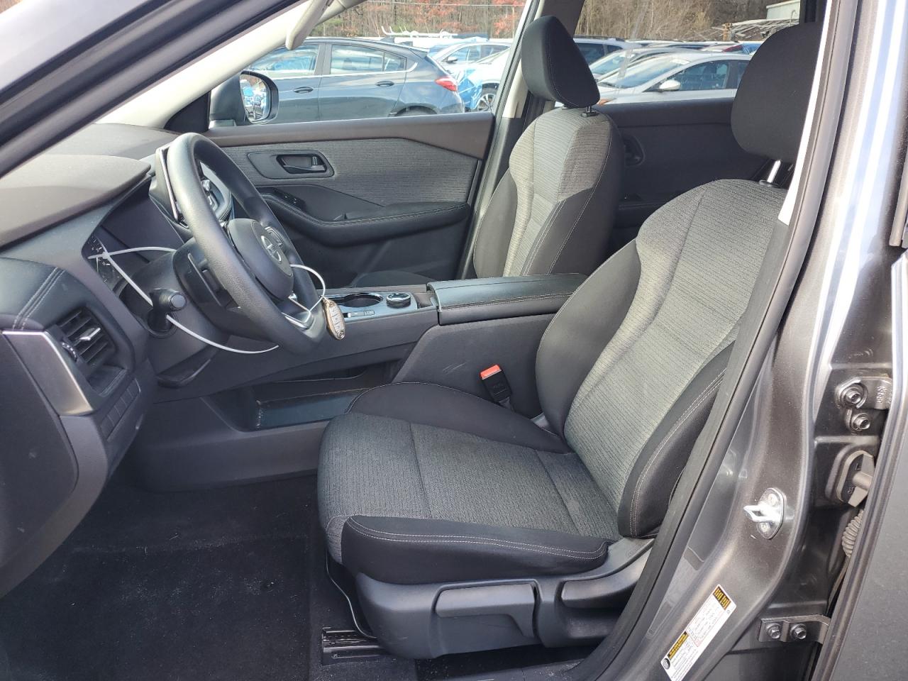 Nissan Rogue S Image 6