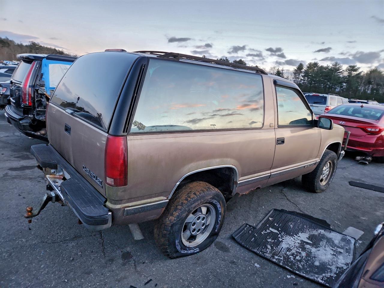 Chevrolet Blazer K1500 Image 9