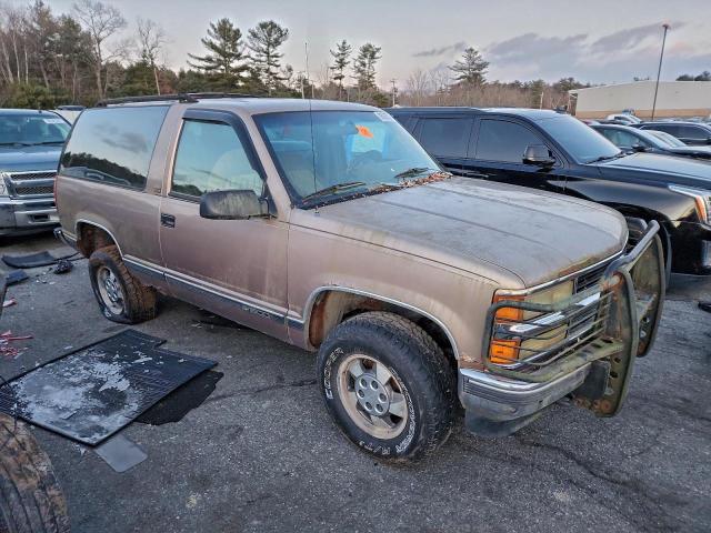 Chevrolet Blazer K1500 Image 12