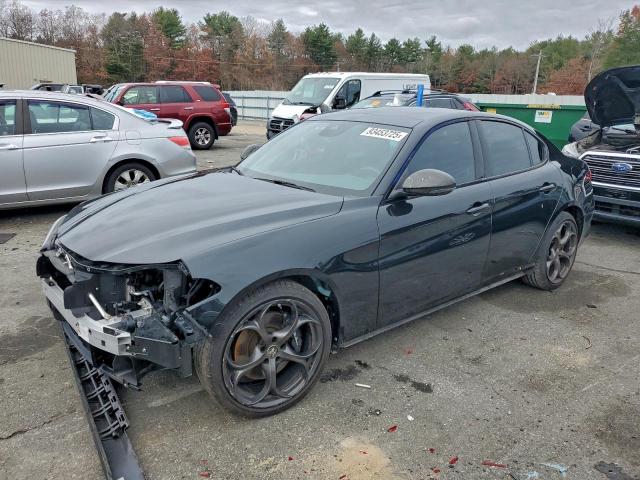 Salvage Alfa Romeo Giulia