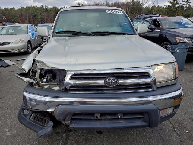 Toyota 4Runner Sr5 Image 5