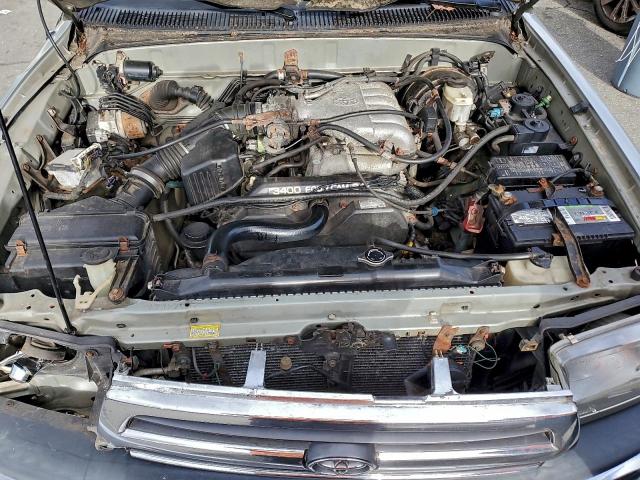 Toyota 4Runner Sr5 Image 11