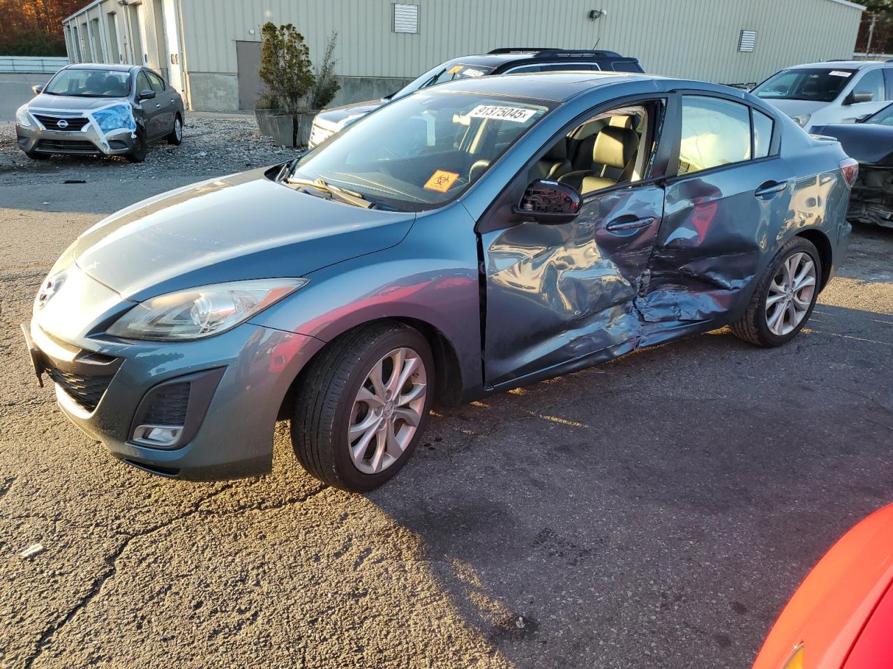 Mazda Mazda3 S Image 1