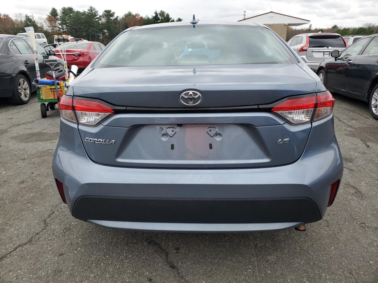 Toyota Corolla Le Image 6