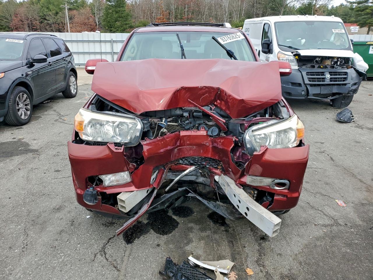 Toyota 4Runner Sr5 Image 2