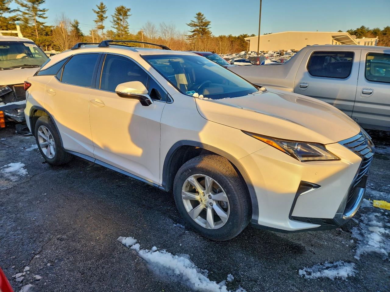 Lexus RX 350 Base Image 4