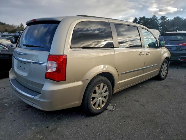 Chrysler Minivan Touring Image 3