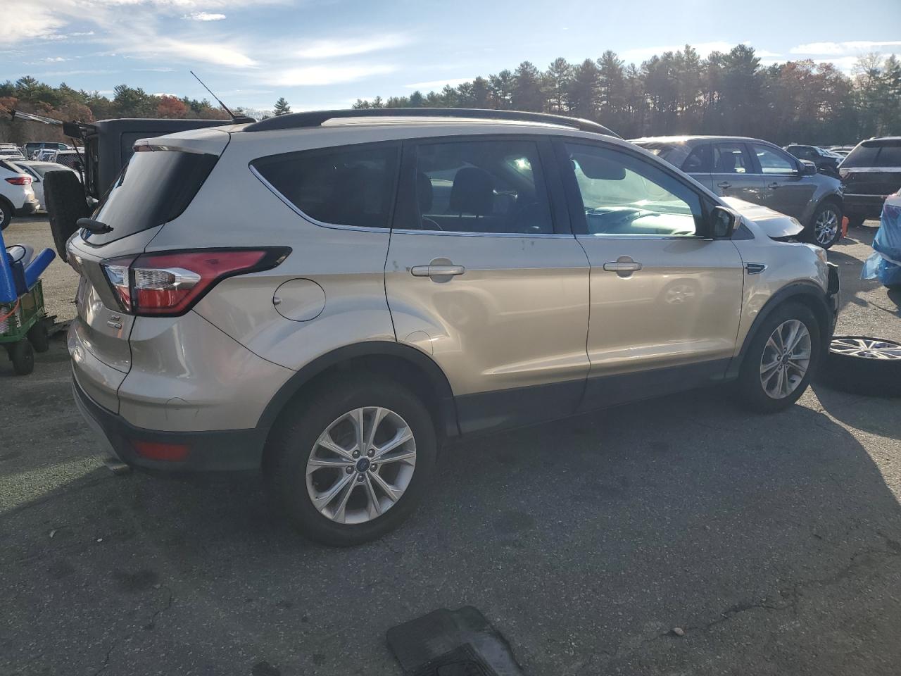 Ford Escape Se Image 2