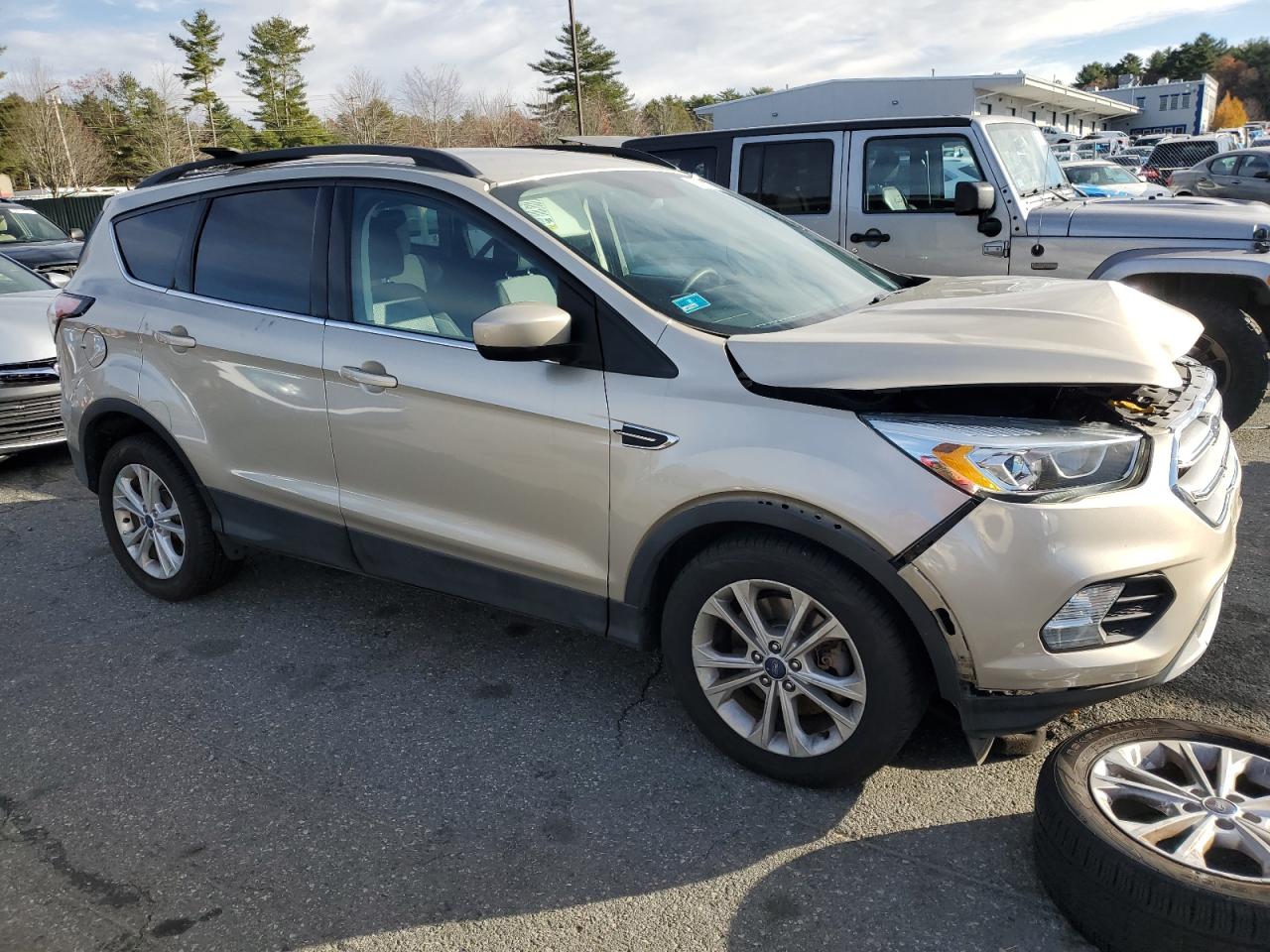 Ford Escape Se Image 3