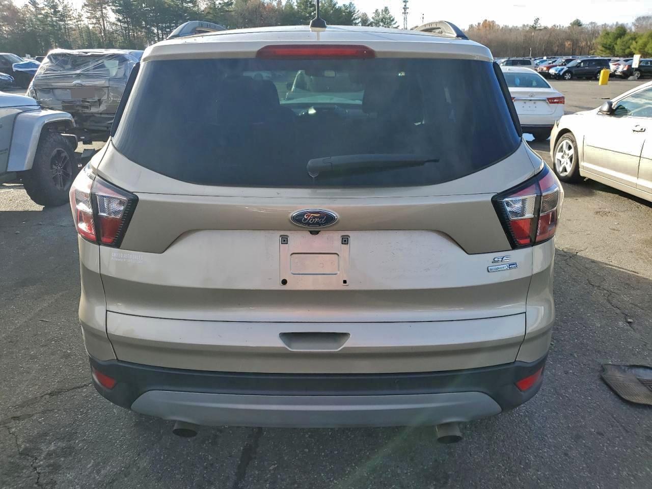 Ford Escape Se Image 5