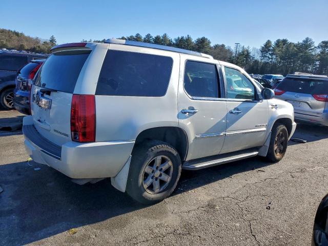 Cadillac Escalade Luxury Image 13