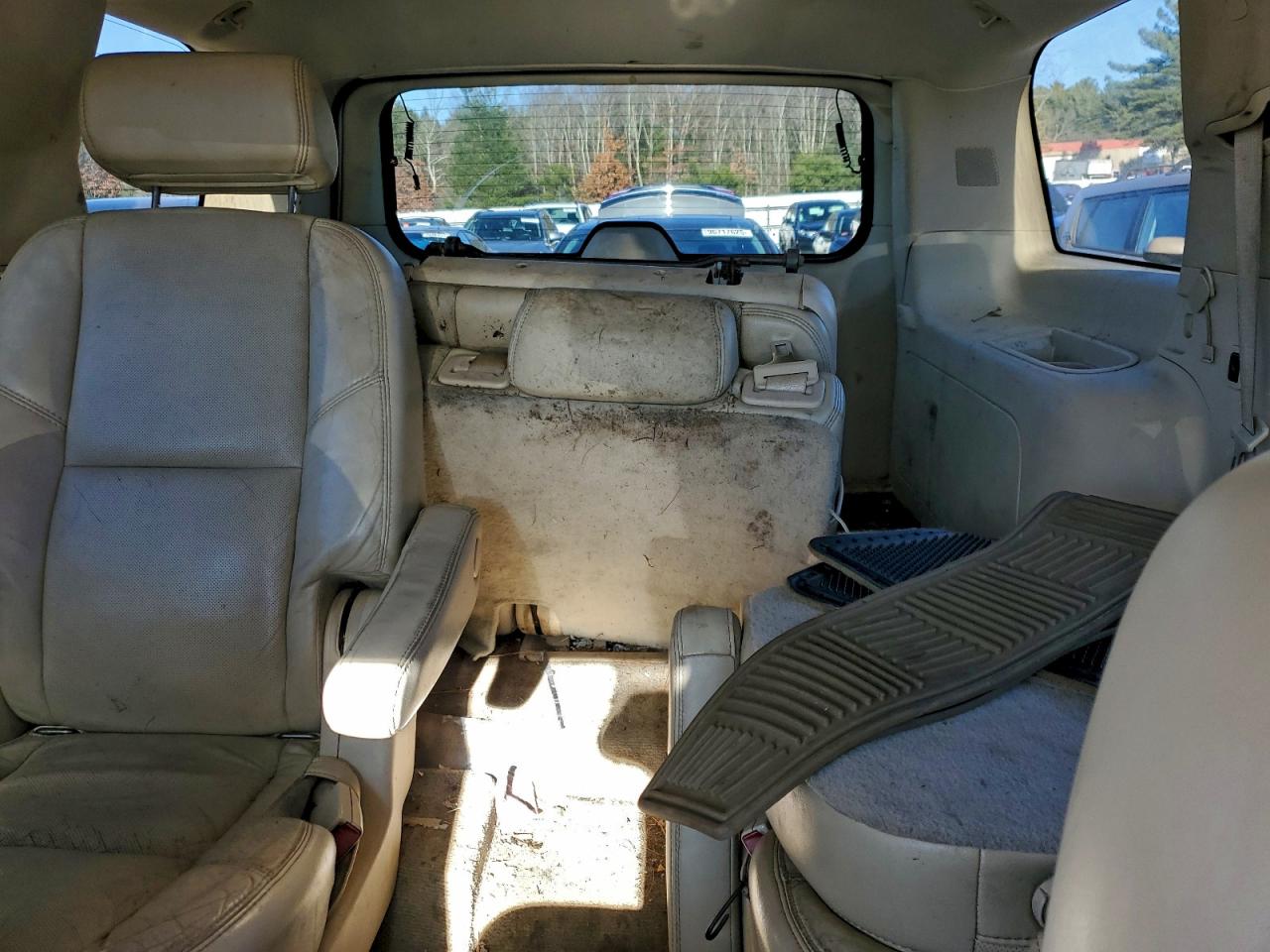 Cadillac Escalade Luxury Image 8