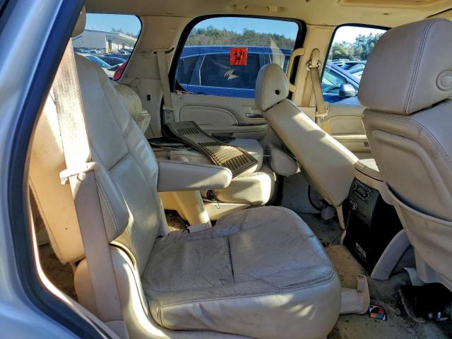 Cadillac Escalade Luxury Image 10