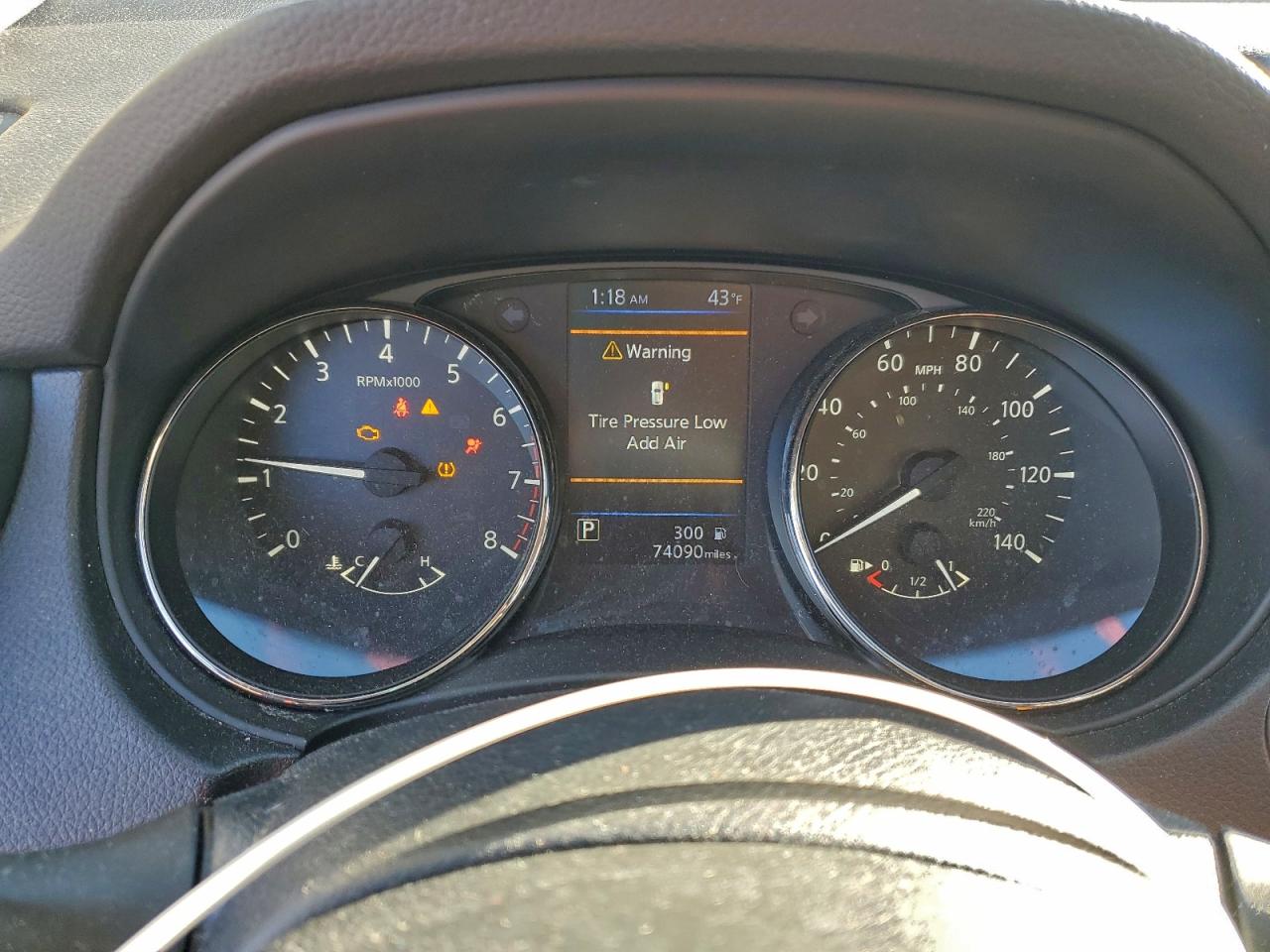 Nissan Rogue S Image 4