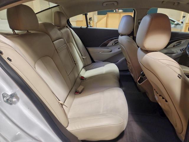 Buick LaCrosse Image 8