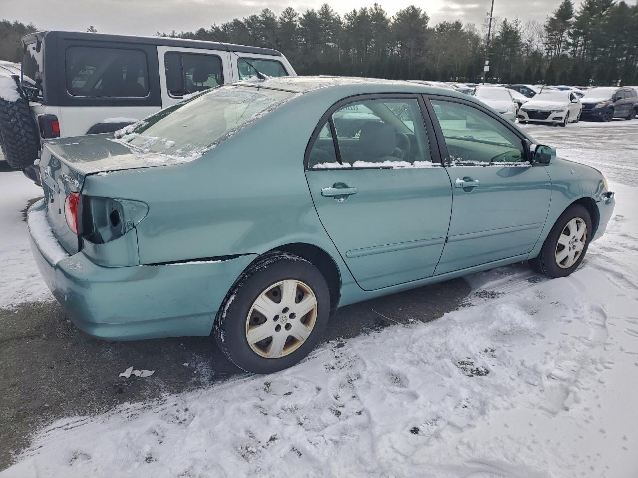 Toyota Corolla Ce Image 4