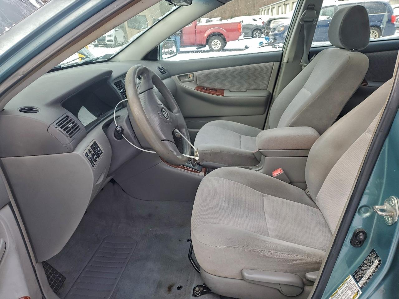 Toyota Corolla Ce Image 6