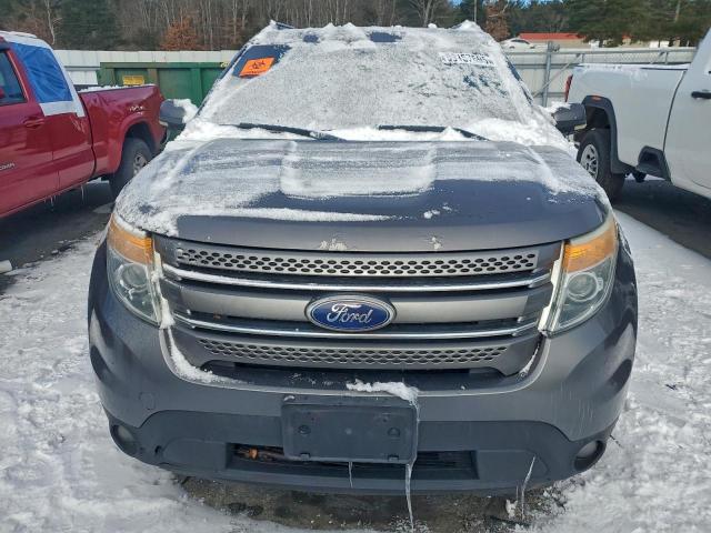 Ford Explorer Limited Image 10