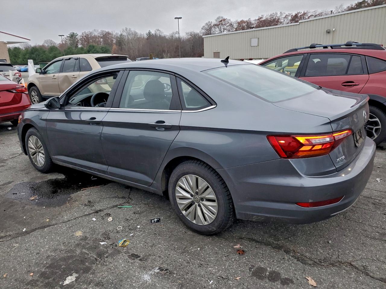 Volkswagen Jetta S Image 4