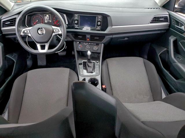 Volkswagen Jetta S Image 7