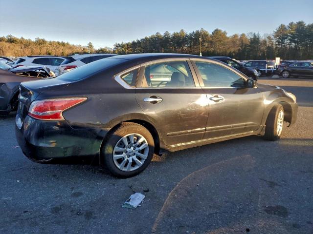 Nissan Altima 2.5 Image 3