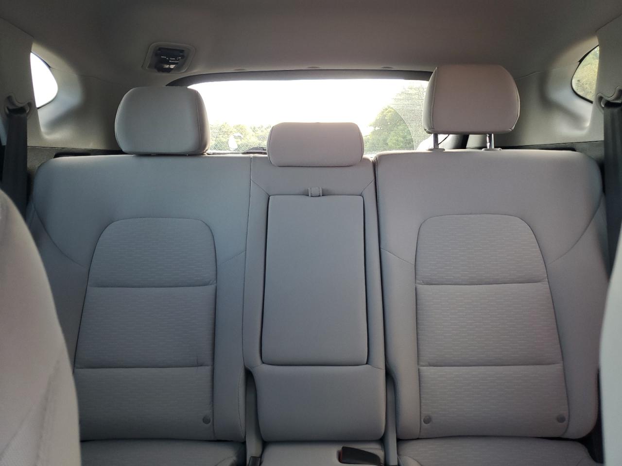 Hyundai TUCSON Limited Image 3