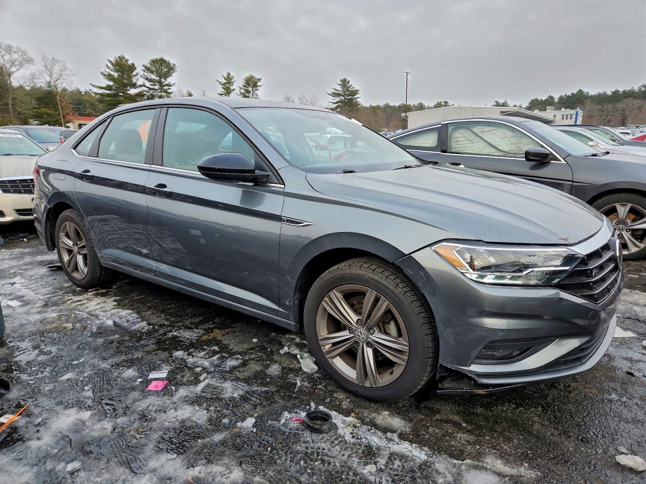 Volkswagen Jetta S Image 2